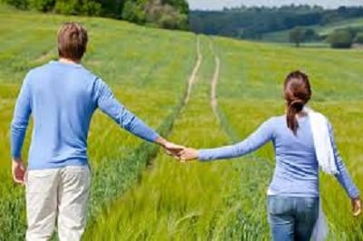 Le couple, chemin d'écoute, de partage et de découverte 1 couple